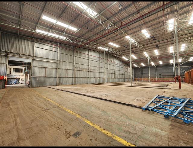 8,000M² FACTORY TO LET IN SPARTAN